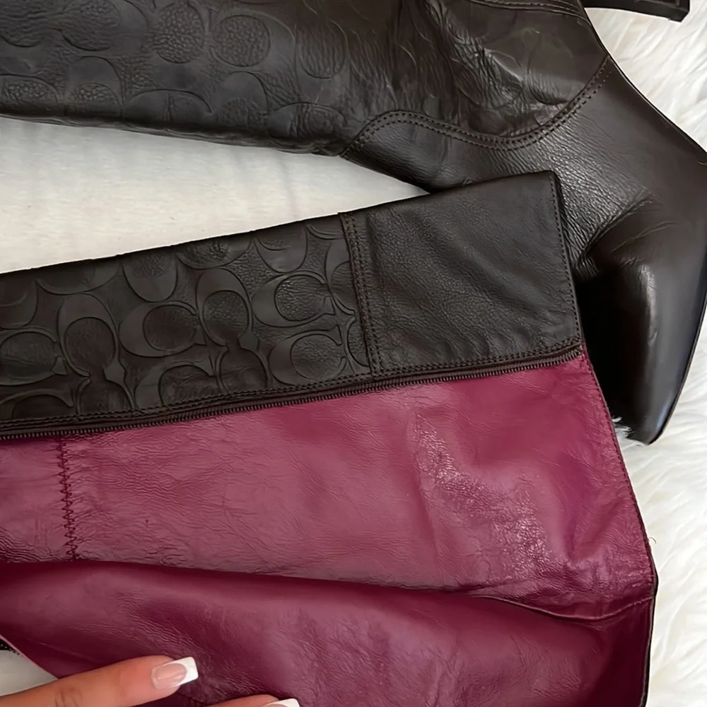 Tall Coach heel boots - Picture 3 of 3